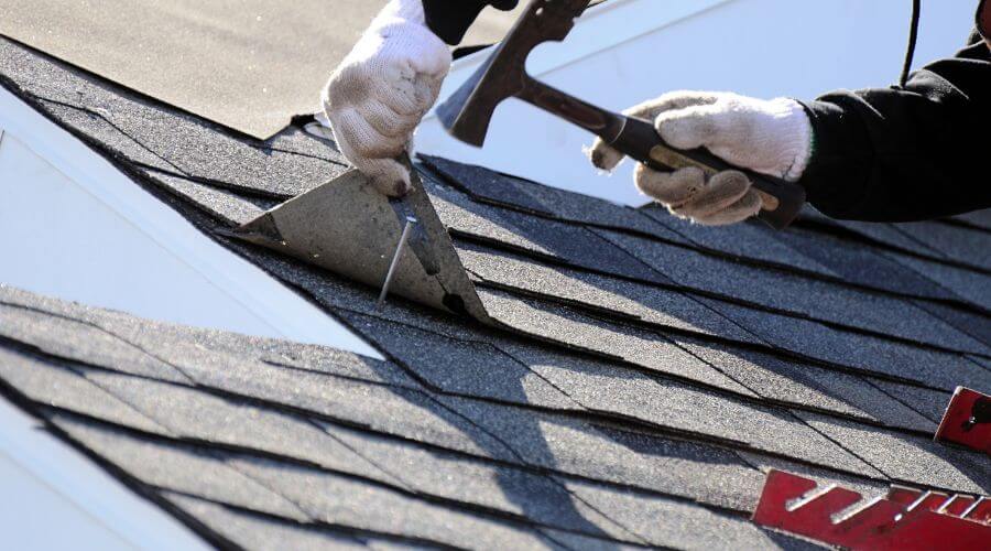Expert new roof installation services in Tuscola, IL